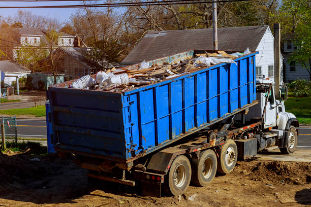 Best Demolition Debris Removal  in Mccom, OH